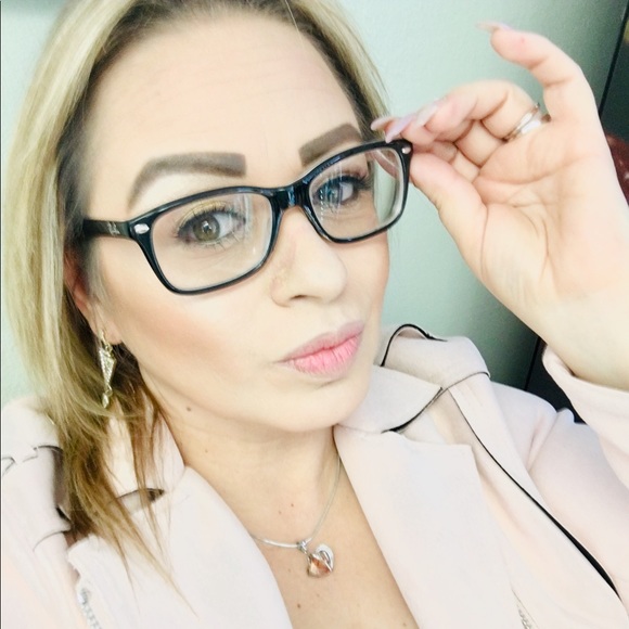 corina324